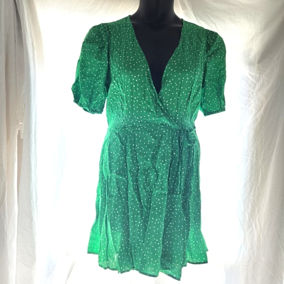 Adorable Polka Dot Green Dress EUC - Picture 9 of 9